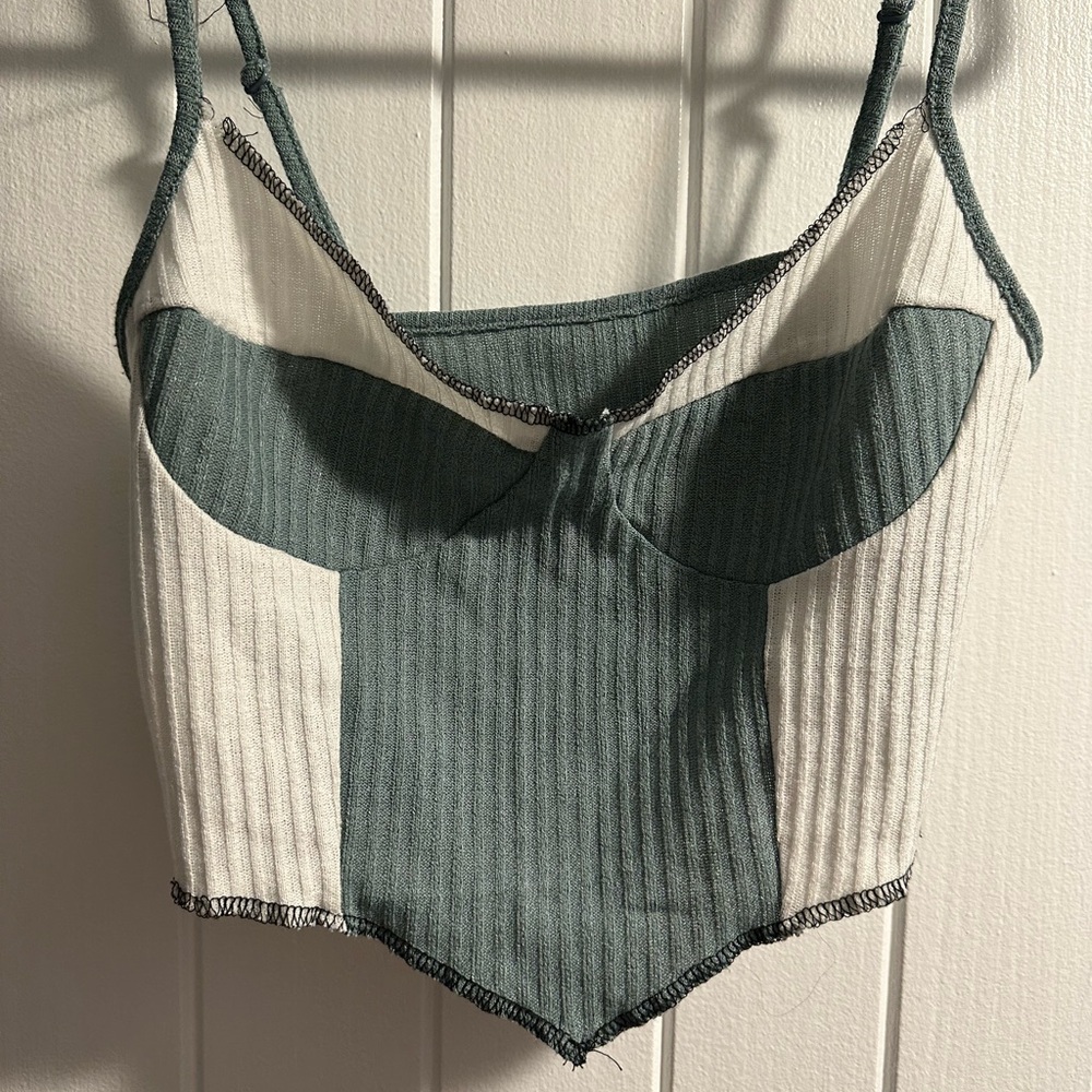Two tone crop top